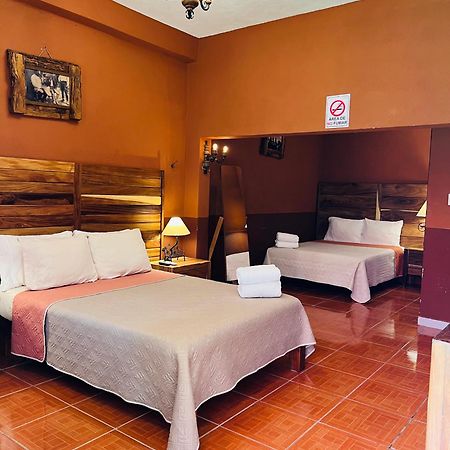Hosteria Casa Marquez เลออน ภายนอก รูปภาพ