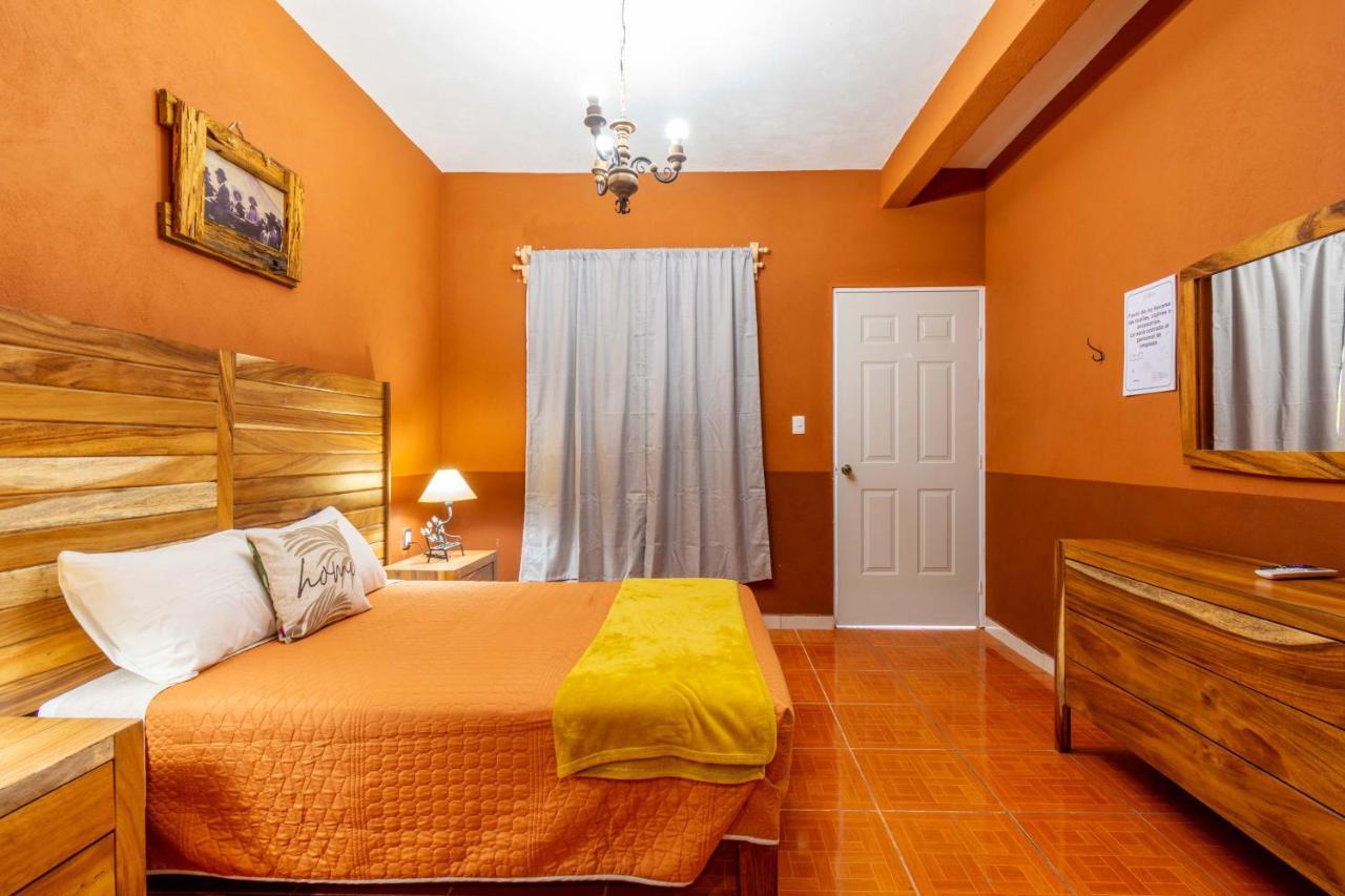Hosteria Casa Marquez เลออน ภายนอก รูปภาพ
