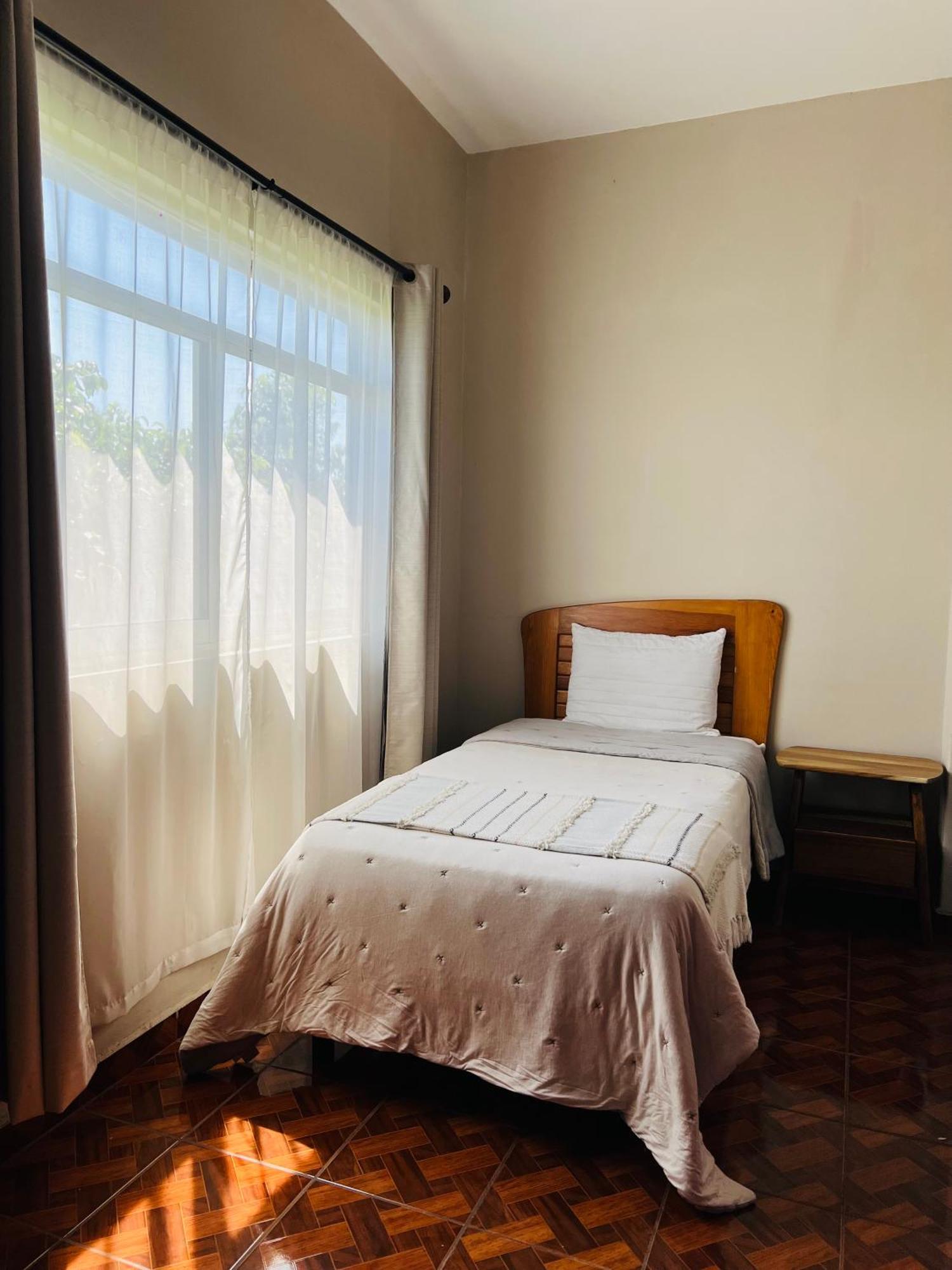 Hosteria Casa Marquez เลออน ภายนอก รูปภาพ